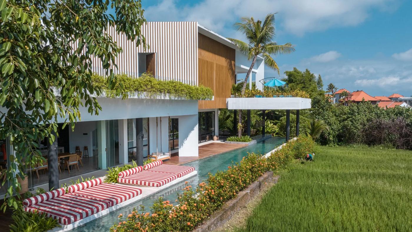 STUNNING ARCHITECTURAL RESIDENCE - 5 BEDROOM - BERAWA - CANGGU - Photo 2