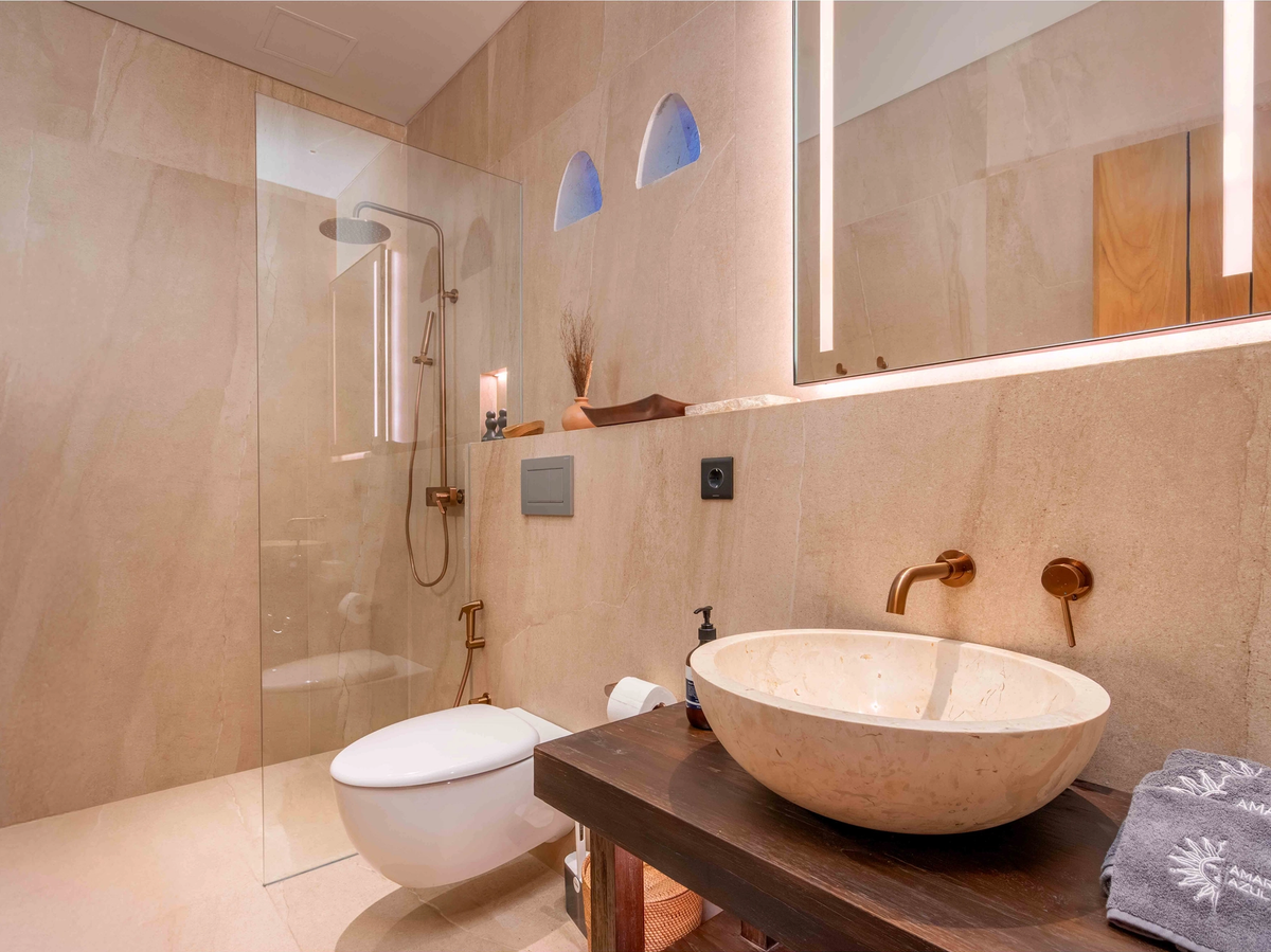VILLA AMA - 4 BEDROOMS - ULUWATU CLIFF — 4-bedroom villa for sale in Uluwatu, Bali (photo 36)