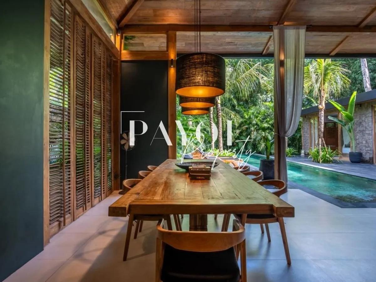 Local Style Villa - 4