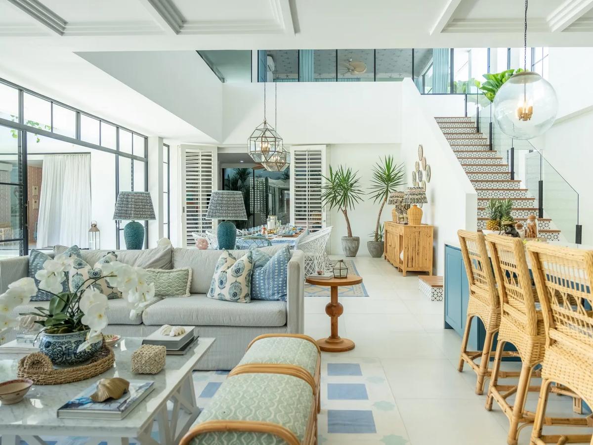 Modern Coastal Elegance Villa - 3