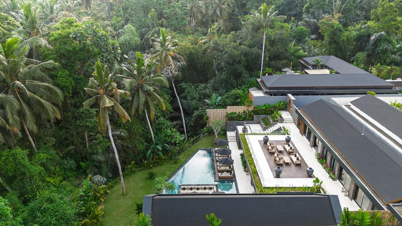 The Green Crowned Villa - Photo 1