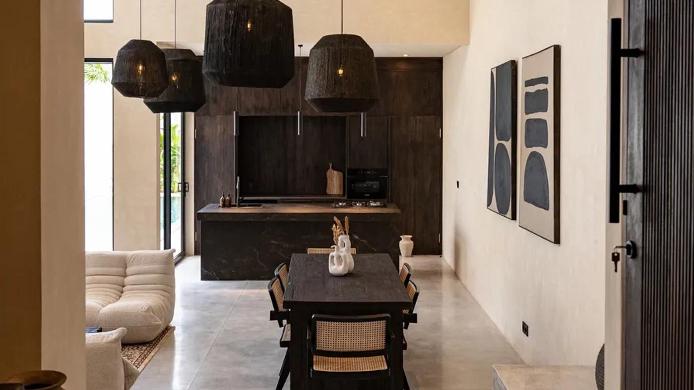 Art Inspired Modern Villa - Photo 1