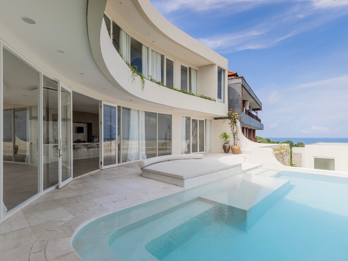 OCEAN VIEW HOUSE — ARCHITECTURAL VILLA IN BINGIN ESTATE — 4-bedroom villa for sale in Bingin, Bali (photo 28)