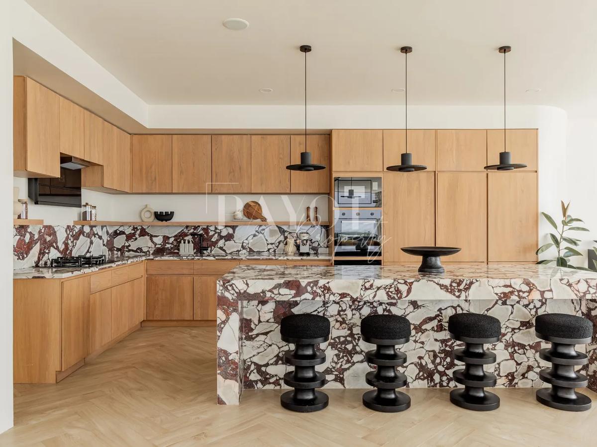 Luxury Mediterranean Style Villa - 14