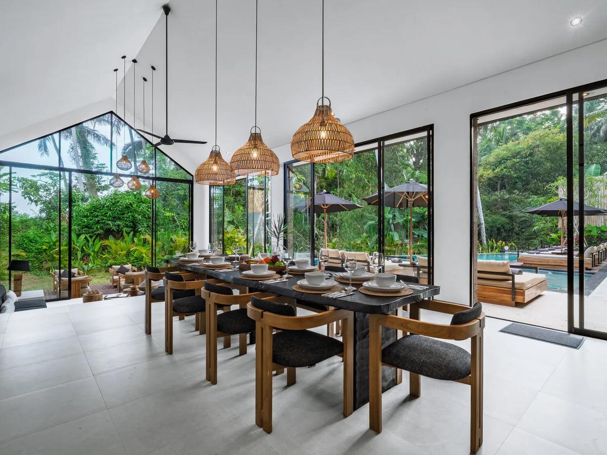 The Green Crowned Villa - 10