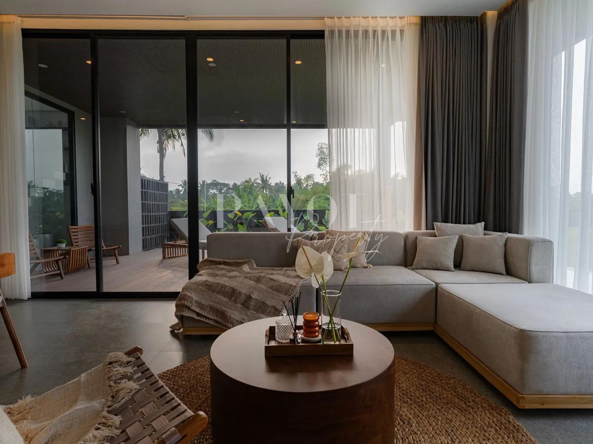 Contemporary Living Surrounded By Nature - 7