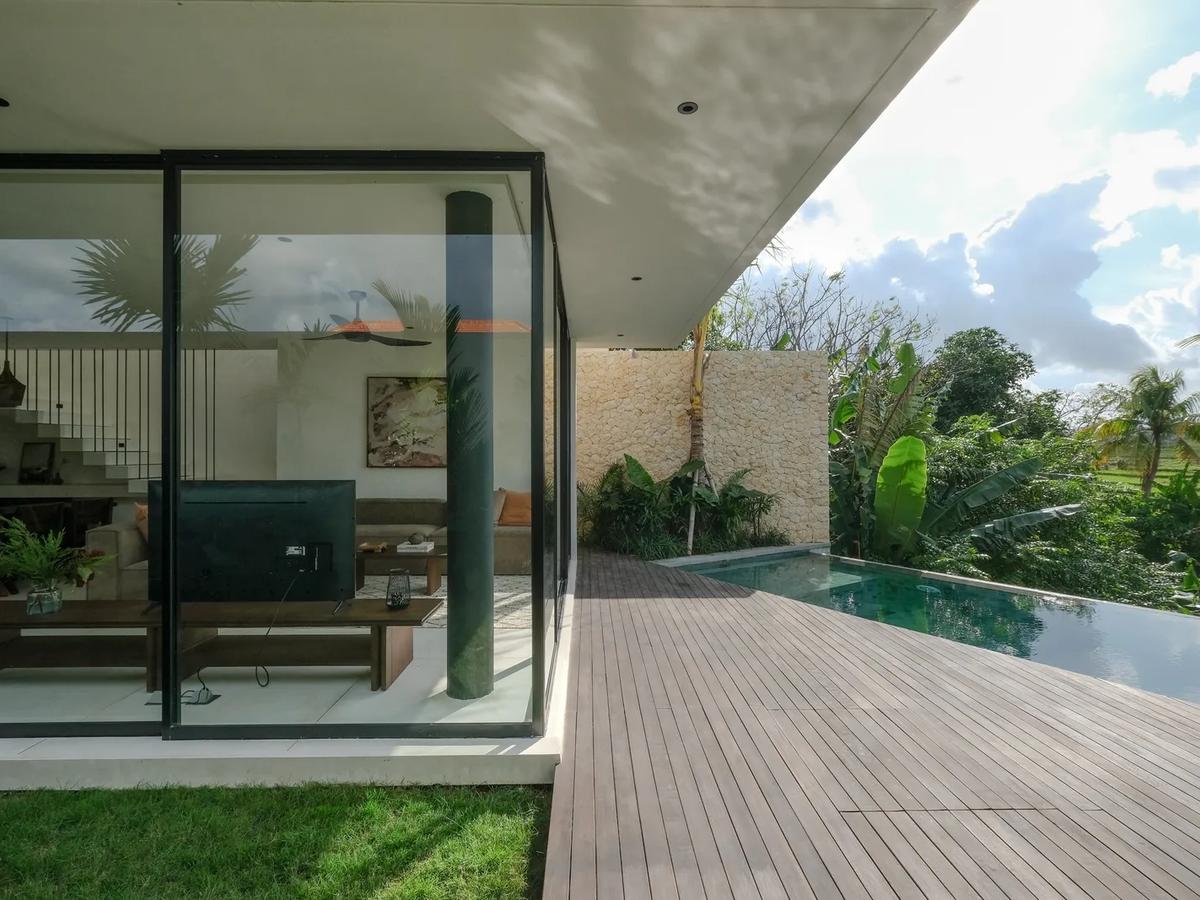 Architectural Tropical Villa Above The Rice Fields - 1