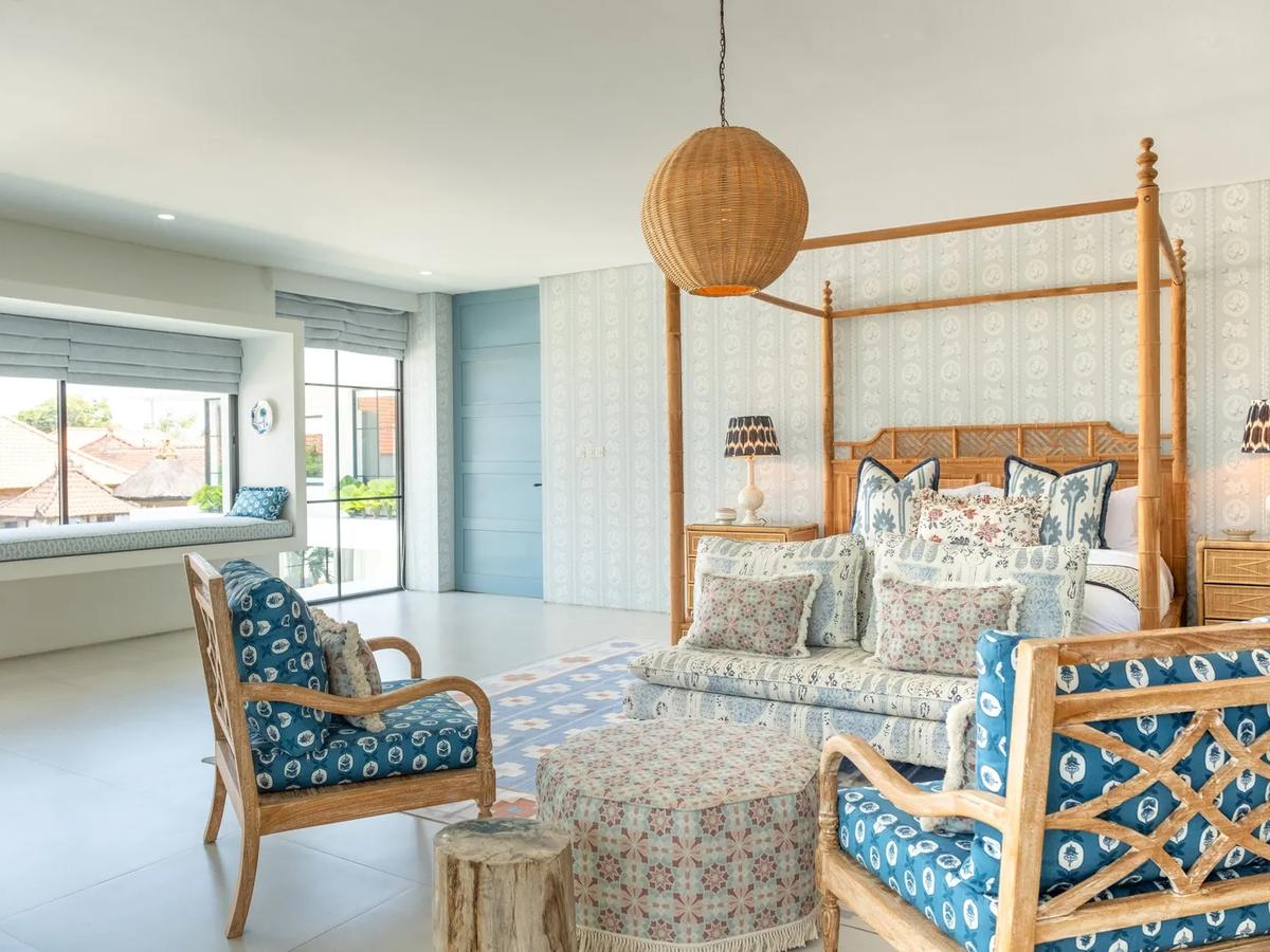 Modern Coastal Elegance Villa - 14