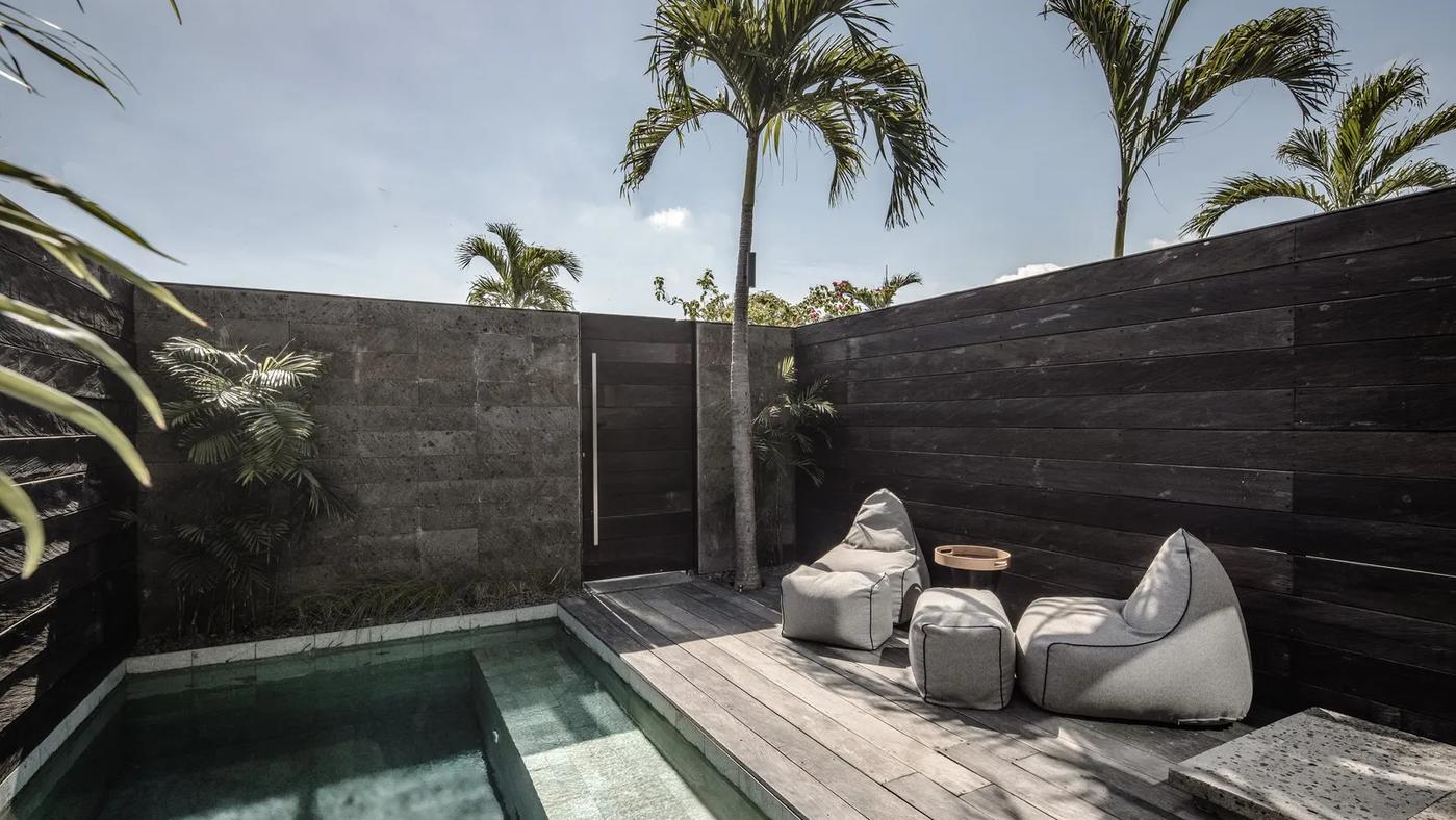 Urban Tropical Villa Loft — 2-bedroom villa for sale in Berawa, Bali