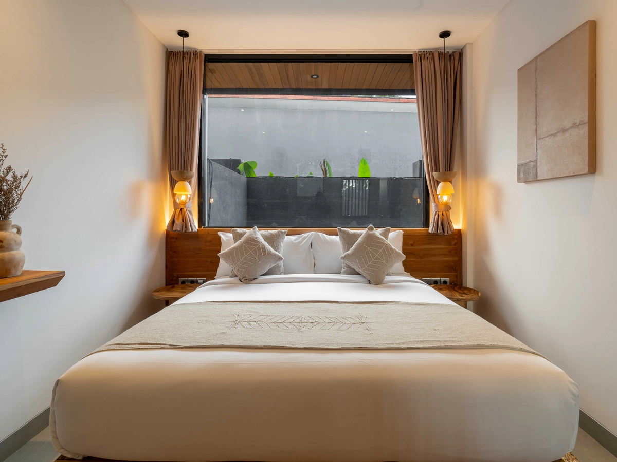 TROPICAL DESIGN LOFT IN THE HEART OF UBUD — 3-bedroom villa for sale in Ubud, Bali (photo 11)