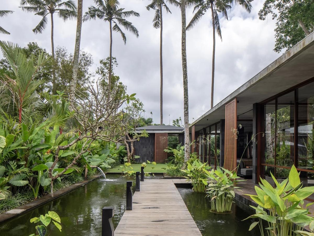 JAPANESE BRUTALIST VILLA - 5 BEDROOM - UBUD - Photo 8