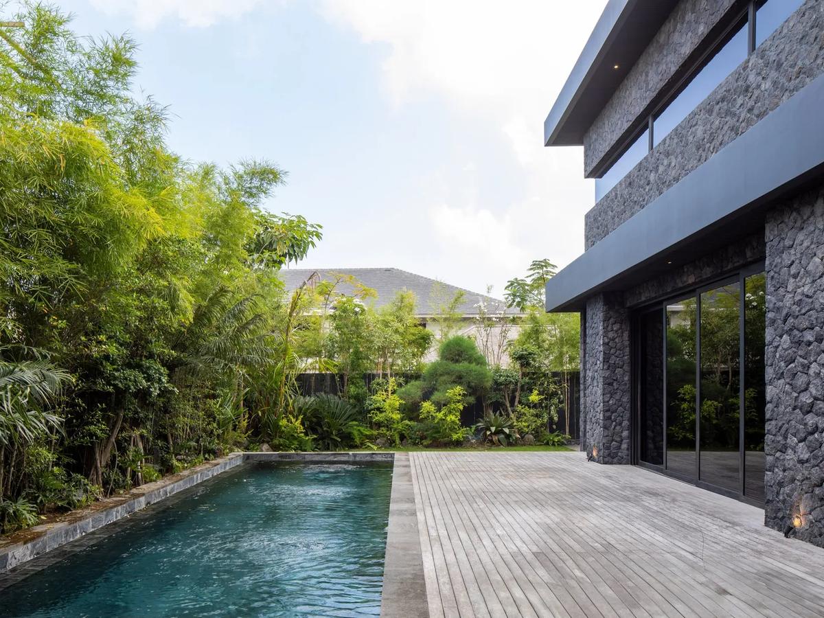 Modern Fortress Of Stone - 2