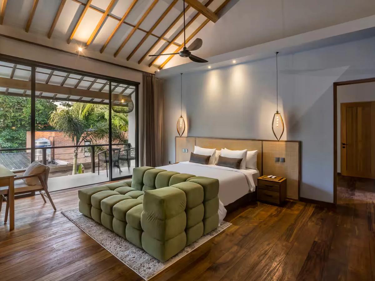 Contemporary Villa Retreat - 6