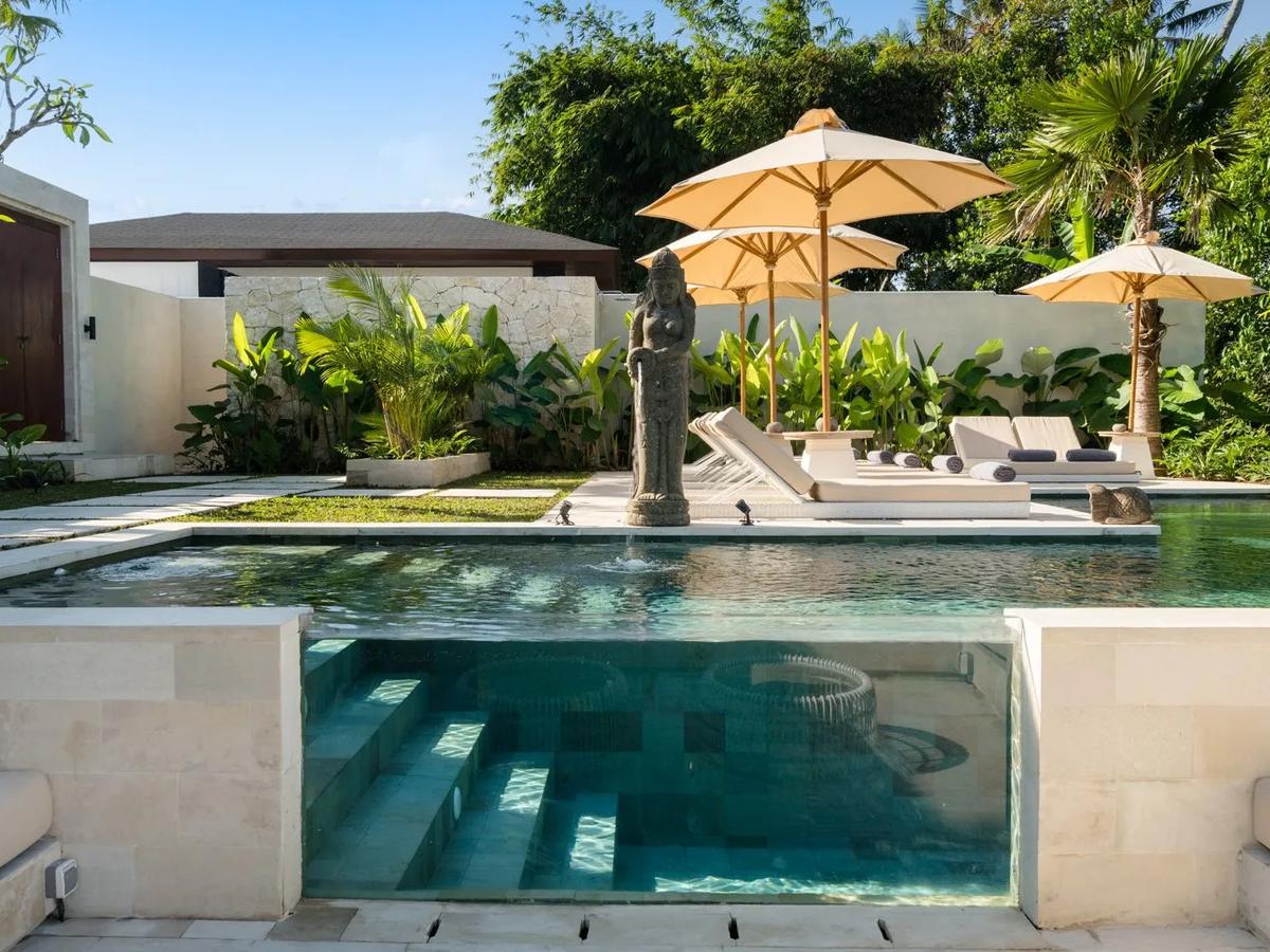 Refined Pavilion Retreat - 7