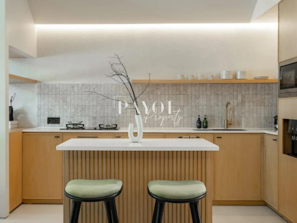 Villa Minimalist Iii - 8