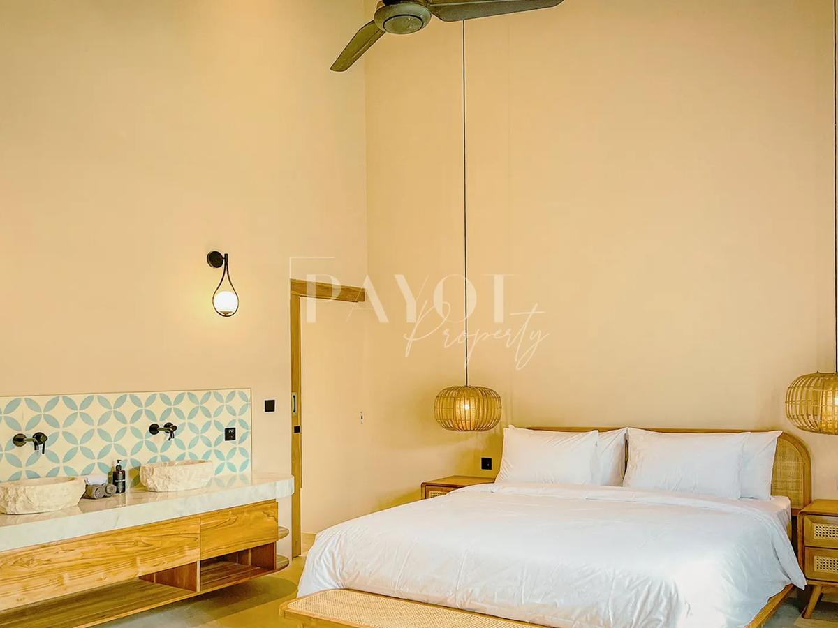 Charming Authentic Villa - 11