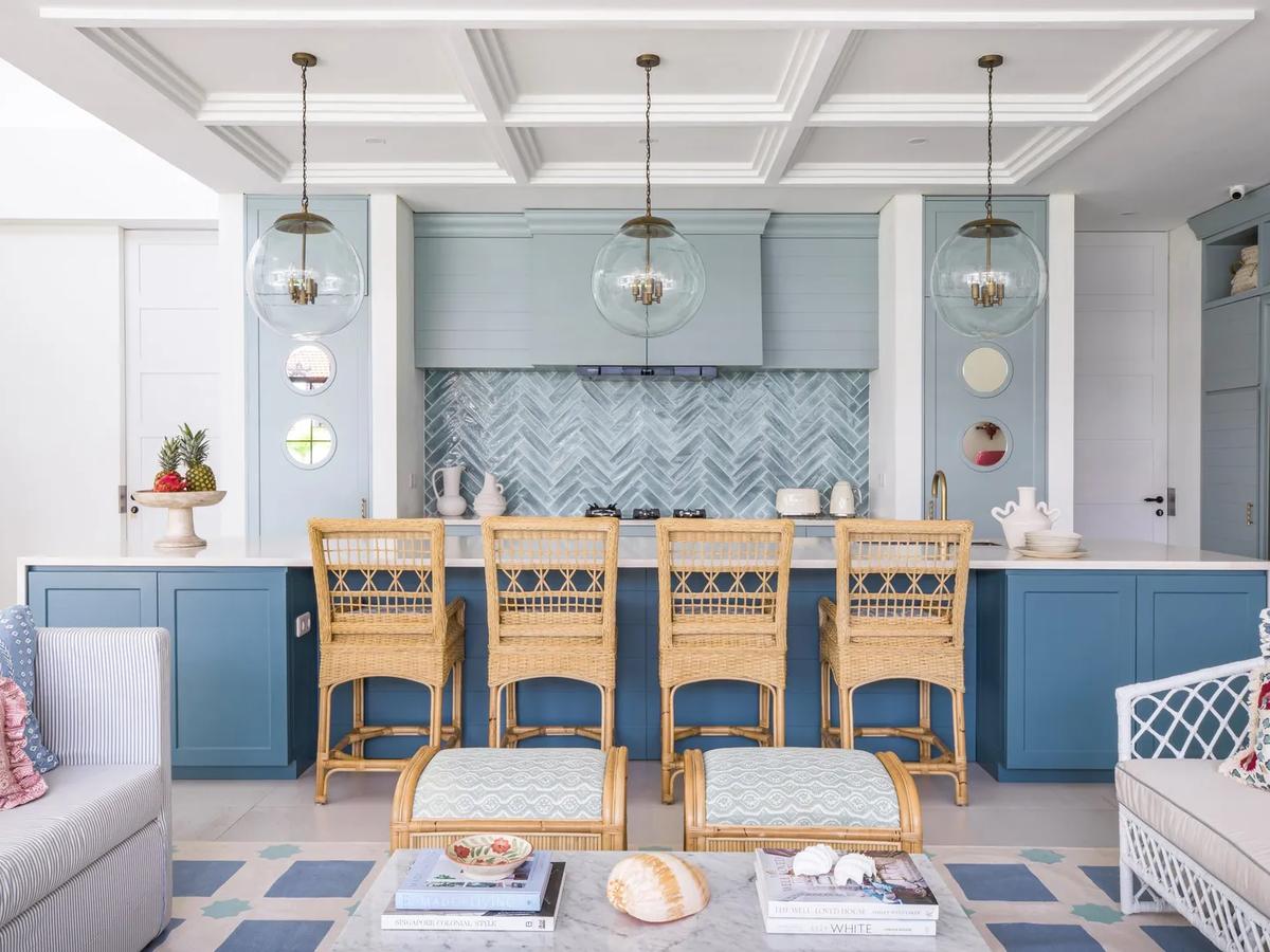 Modern Coastal Elegance Villa - 2