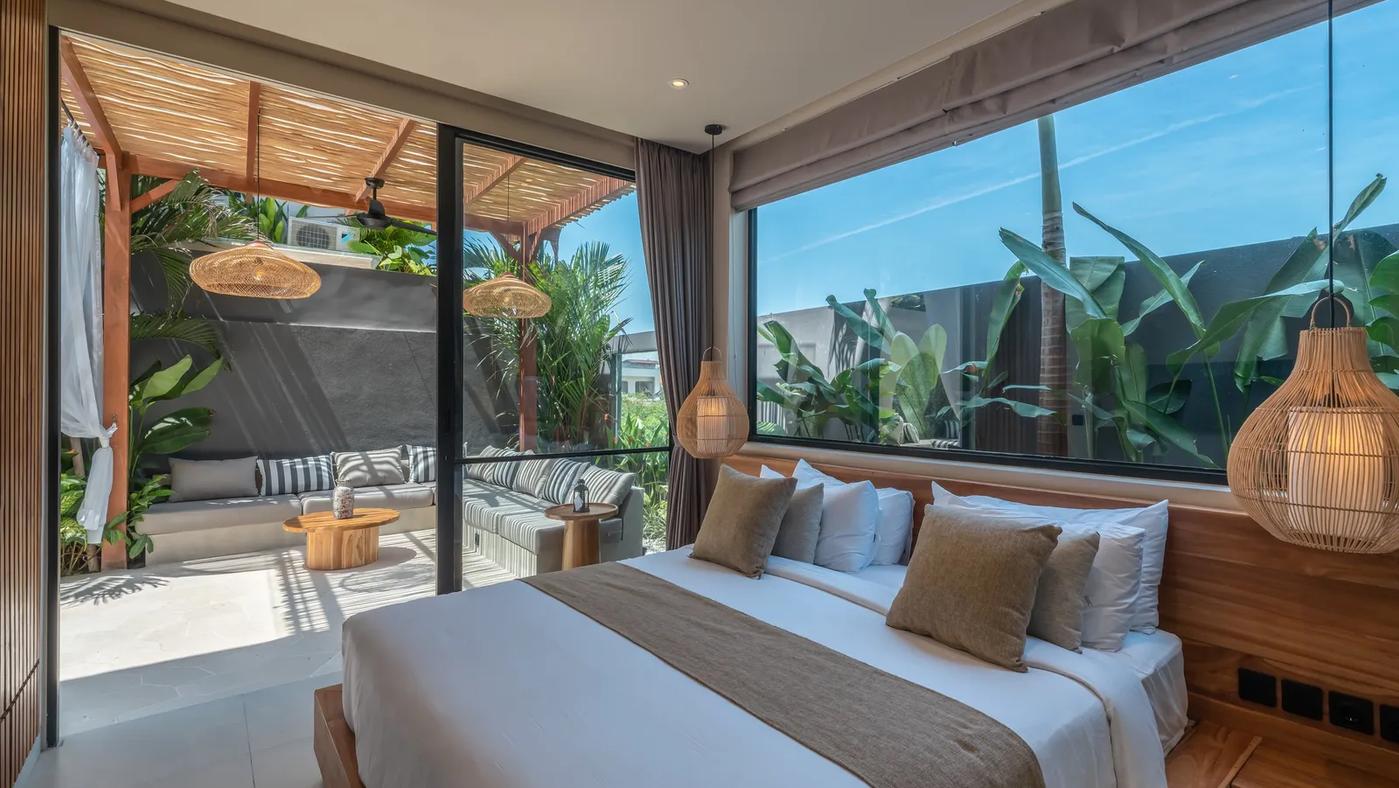 Contemporary Villa With Mediterranean Touch - Photo 1