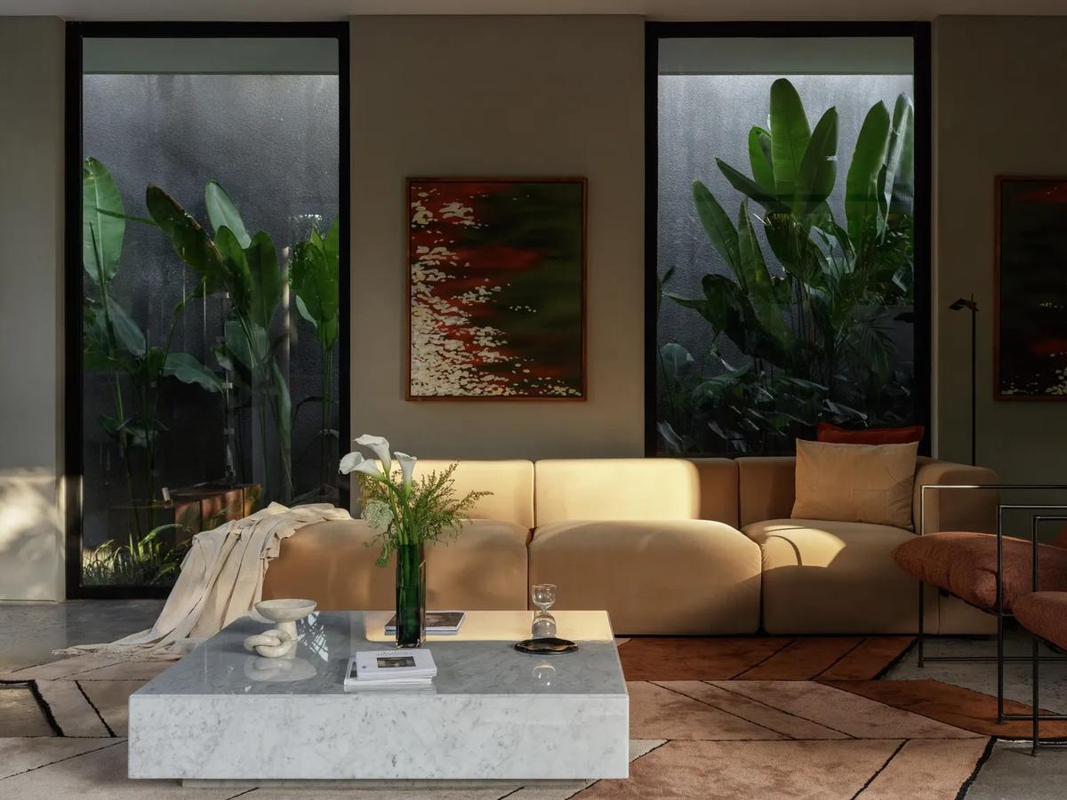 Villa Of Lines And Light - 11