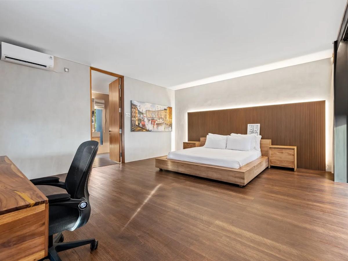 Urban Brutality Meets Tropical Soul - 8