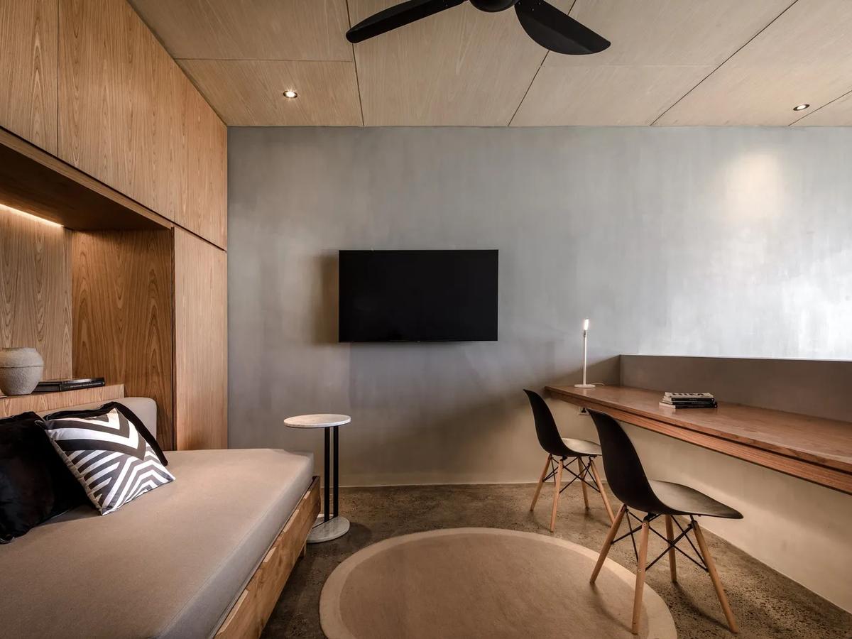 Urban Tropical Villa Loft - 8