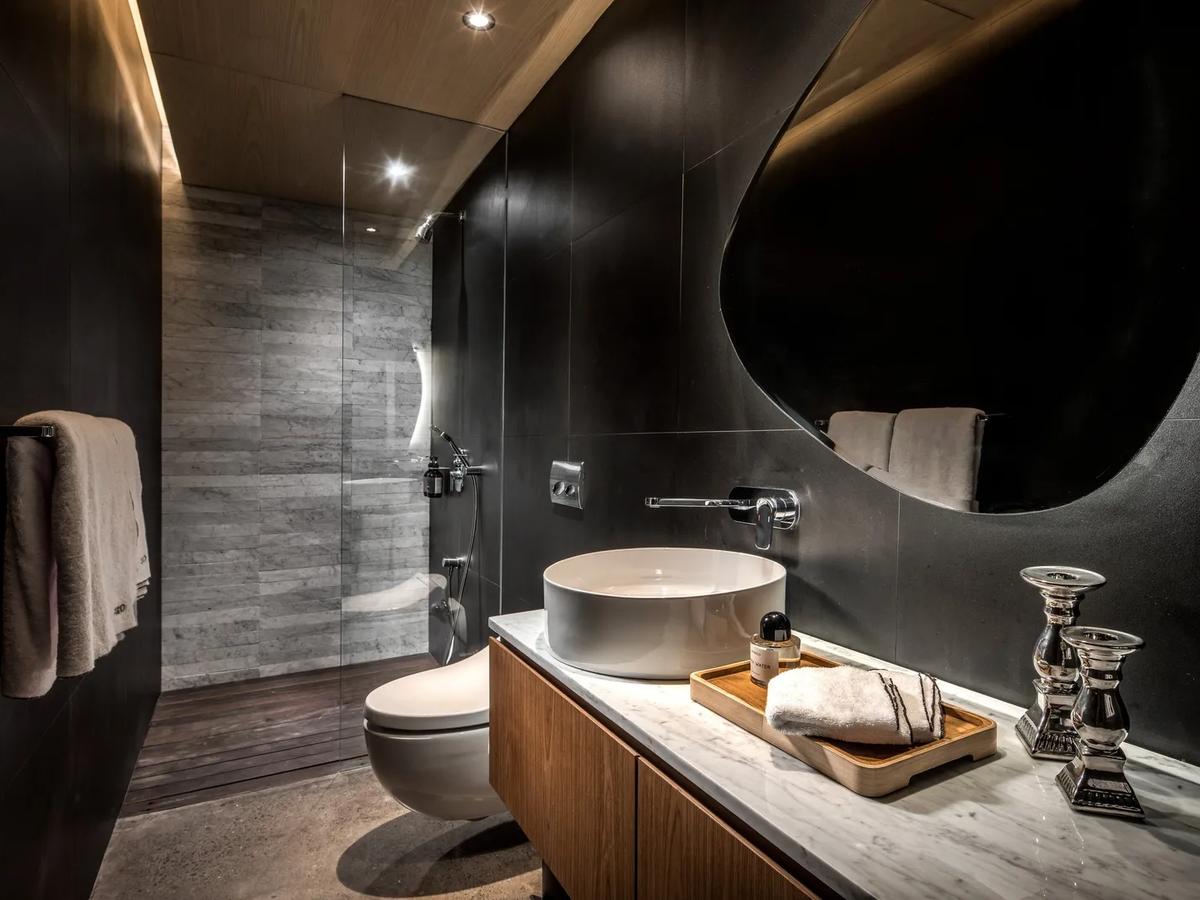 Urban Tropical Villa Loft - 11