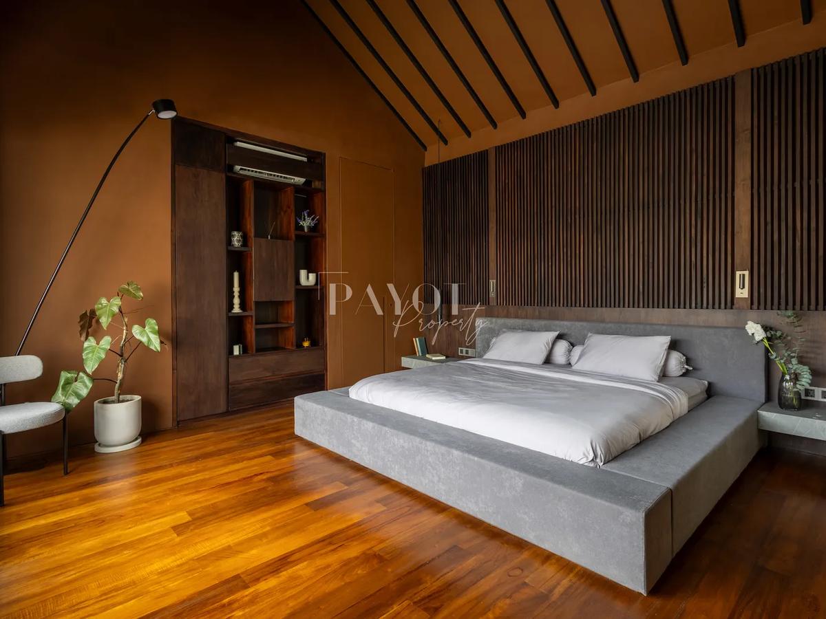 Sleek Architecture And Minimalist Design - 13