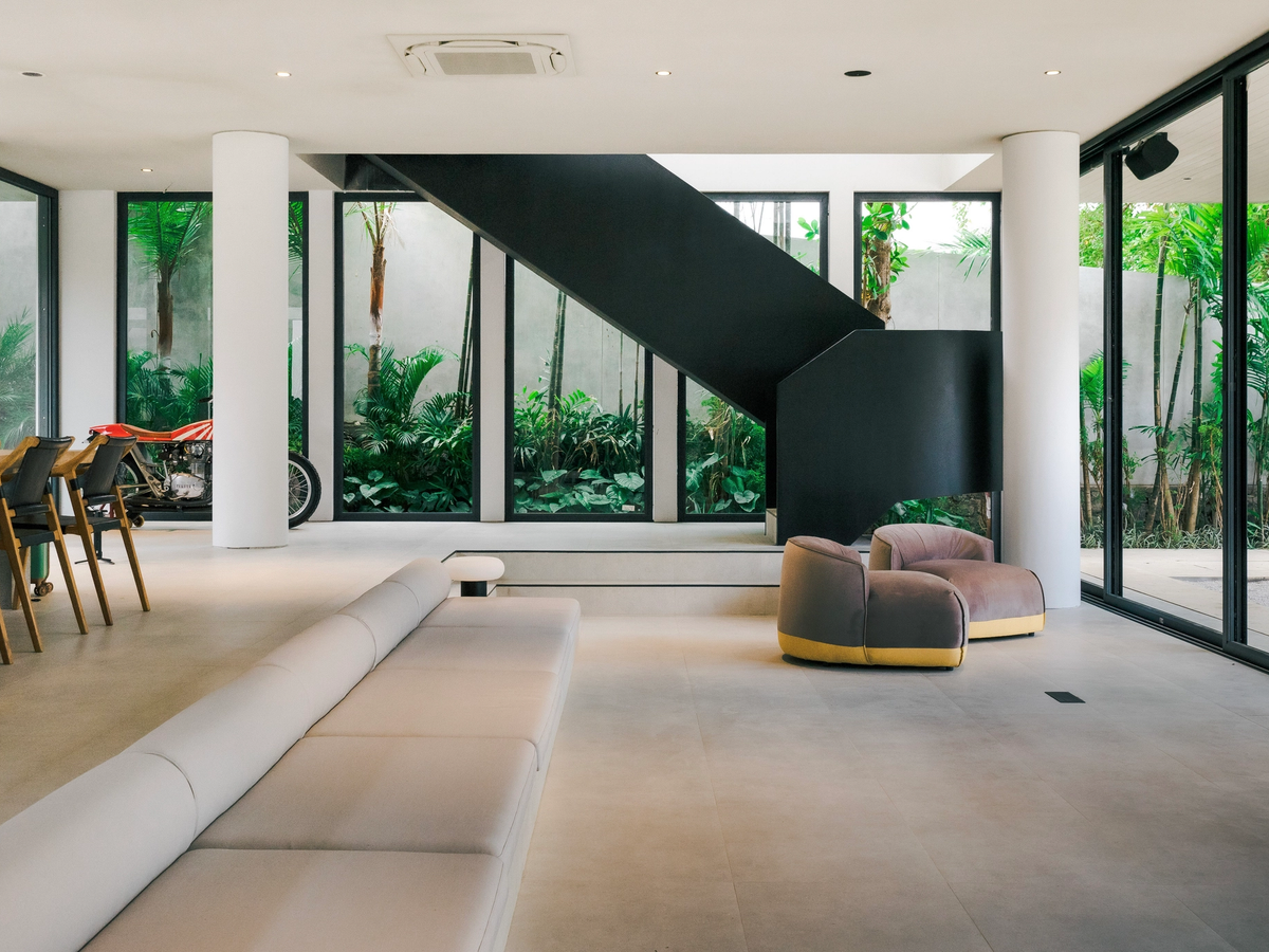 MODERN MASTERPIECE VILLA - 6 BEDROOMS - PERERENAN — 6-bedroom villa for sale in Pererenan, Bali (photo 41)