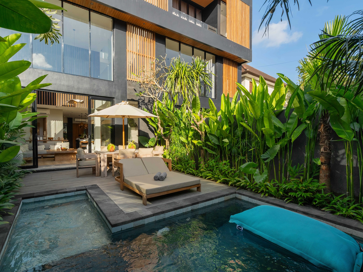 TROPICAL DESIGN LOFT IN THE HEART OF UBUD — 3-bedroom villa for sale in Ubud, Bali (photo 23)