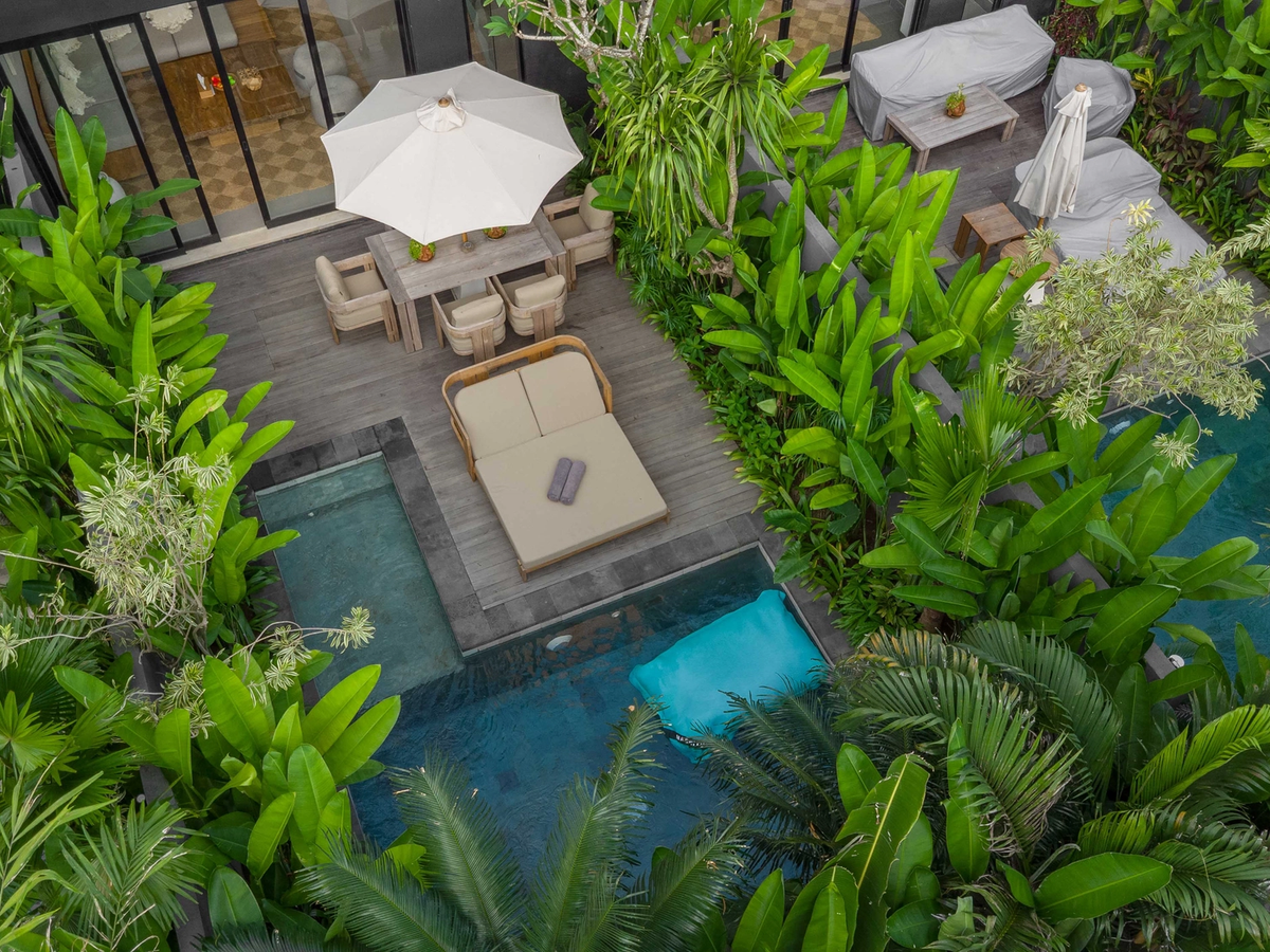 TROPICAL DESIGN LOFT IN THE HEART OF UBUD — 3-bedroom villa for sale in Ubud, Bali (photo 4)