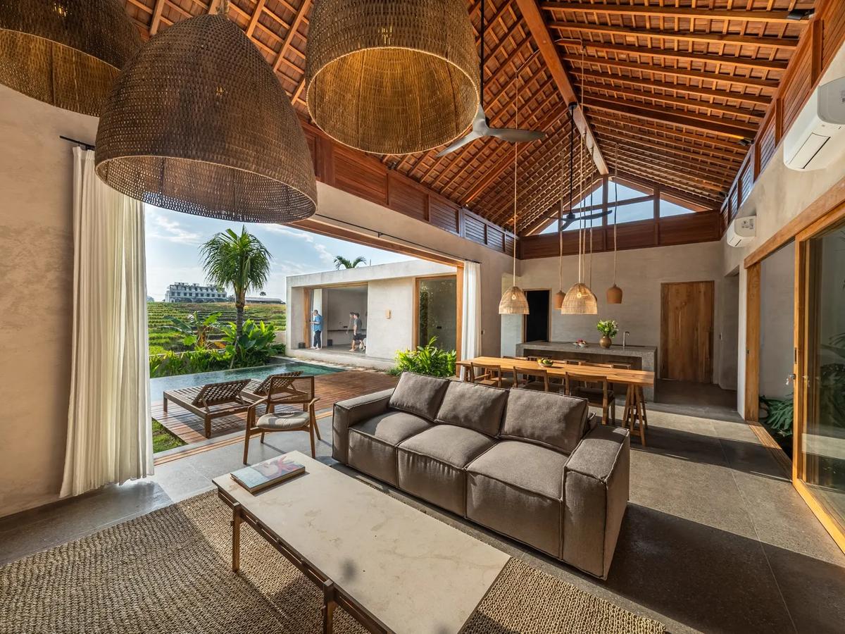 A Tropical Hideaway Villa Facing The Rice Fields - 8