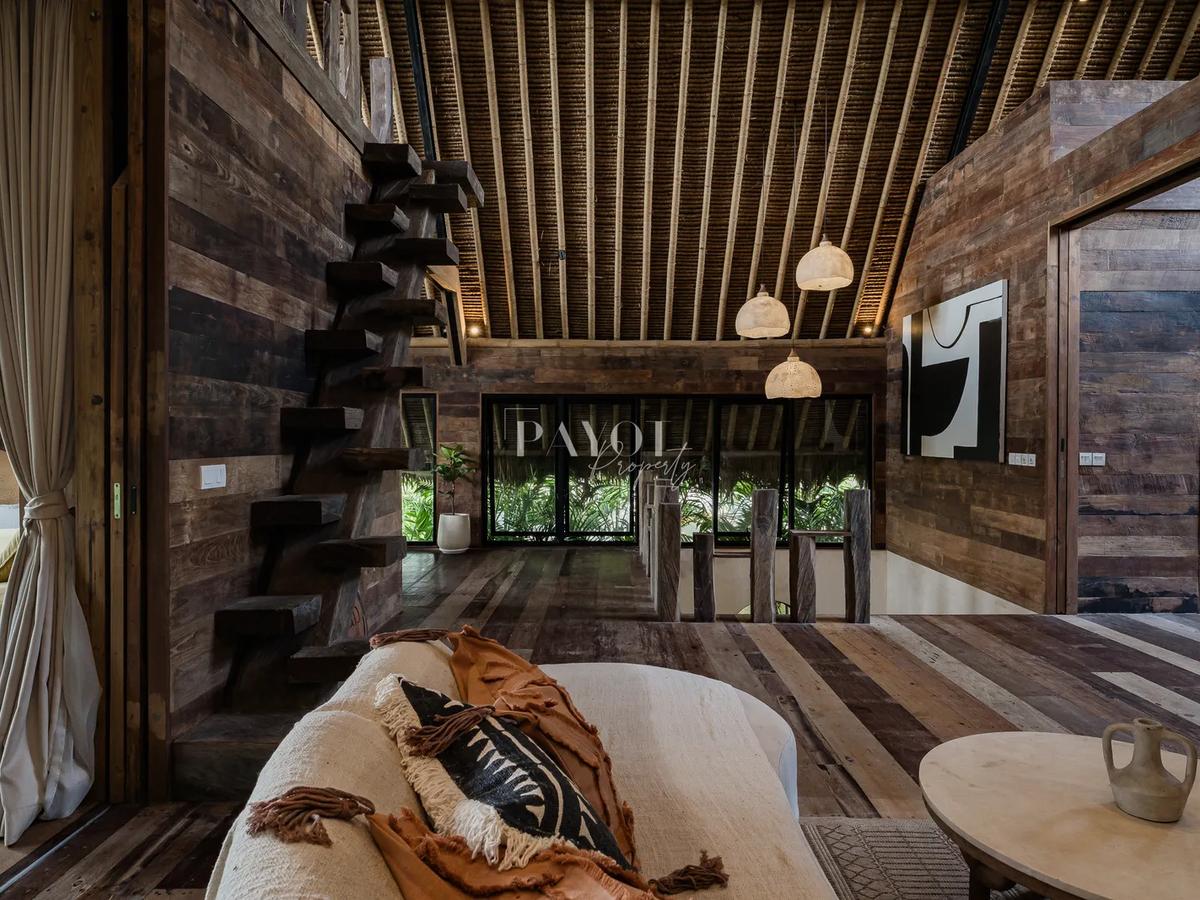 Organic Retreat Textured Villa Immersed In Nature - 14