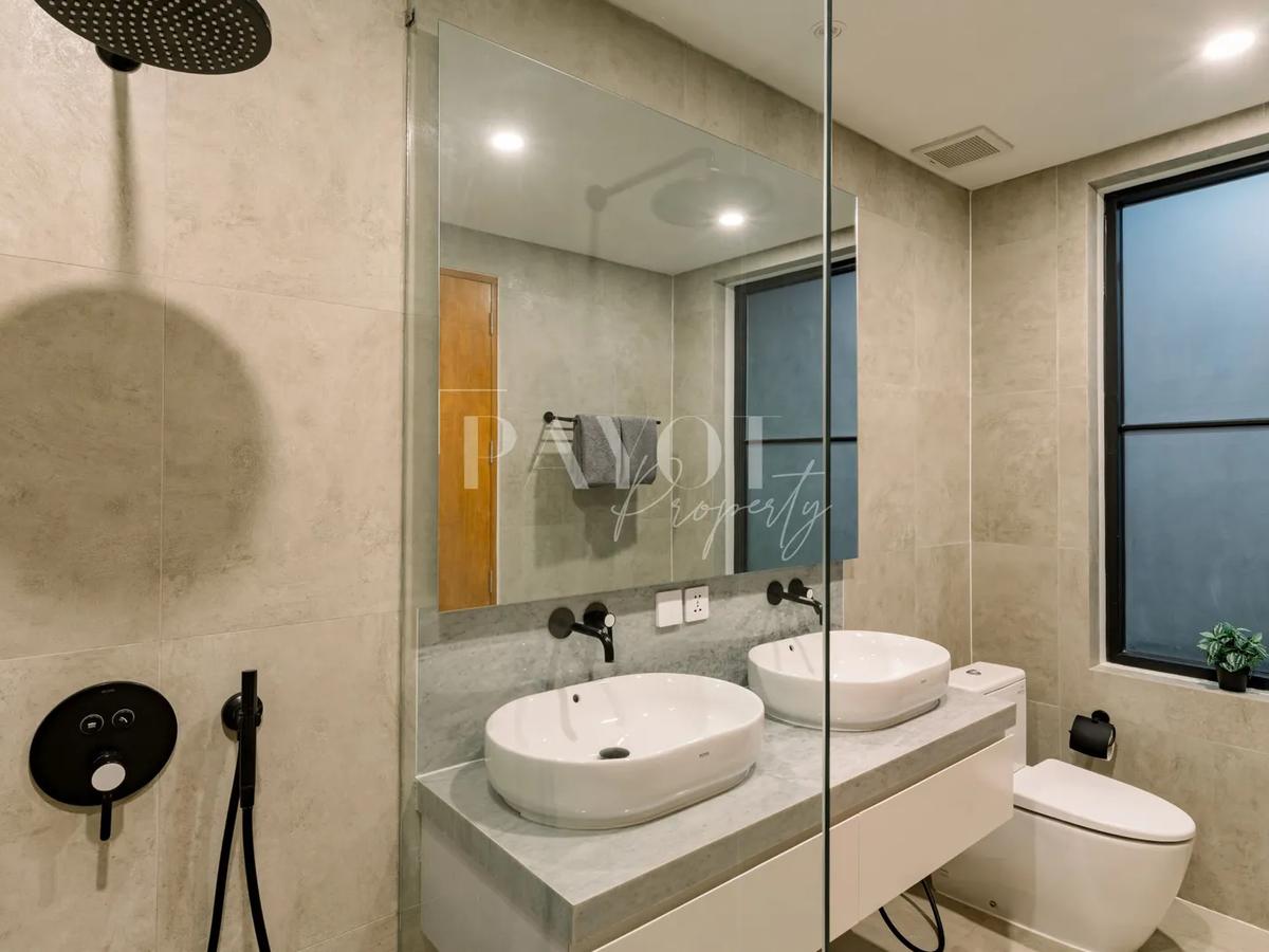 Elevated Living With Ocean View - 15