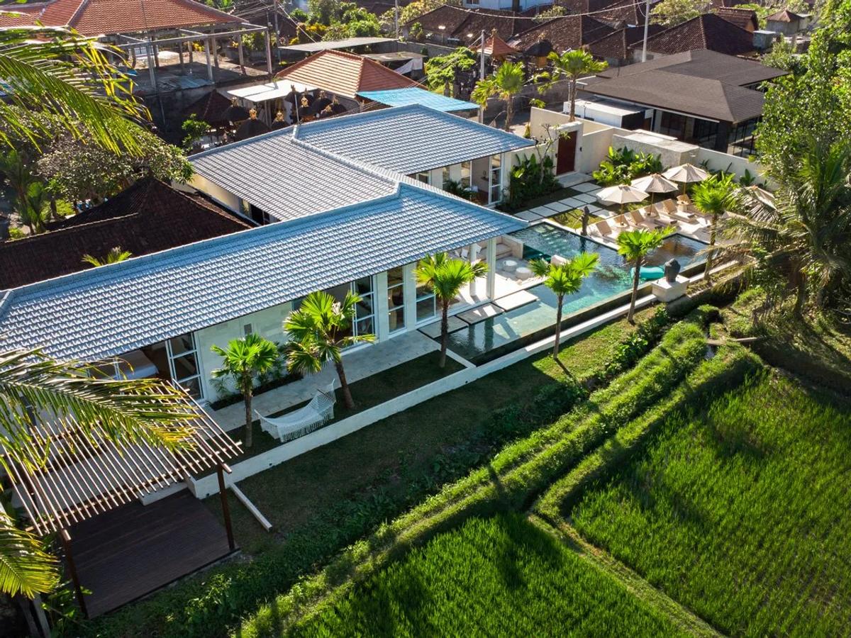 Refined Pavilion Retreat - 2