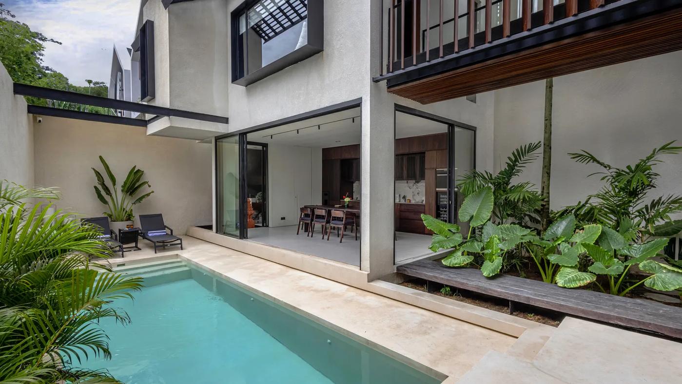 Sleek Architecture And Minimalist Design - Photo 1