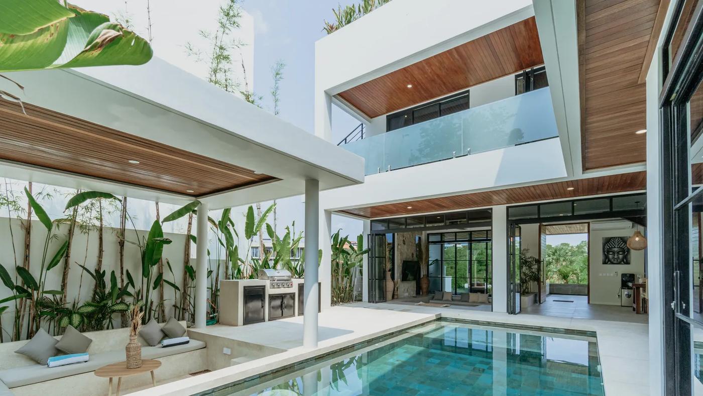 Elevated Living With Ocean View - Photo 1