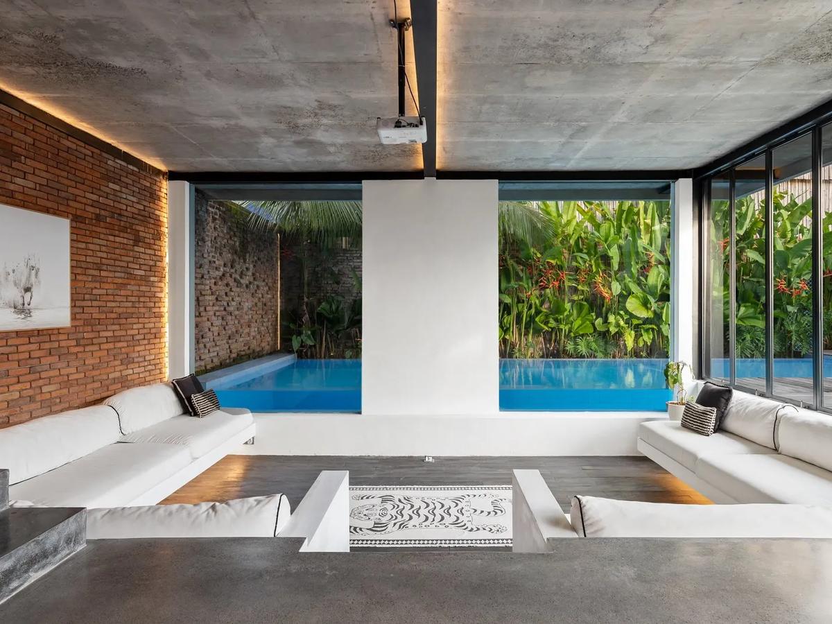 Urban Brutality Meets Tropical Soul - 7