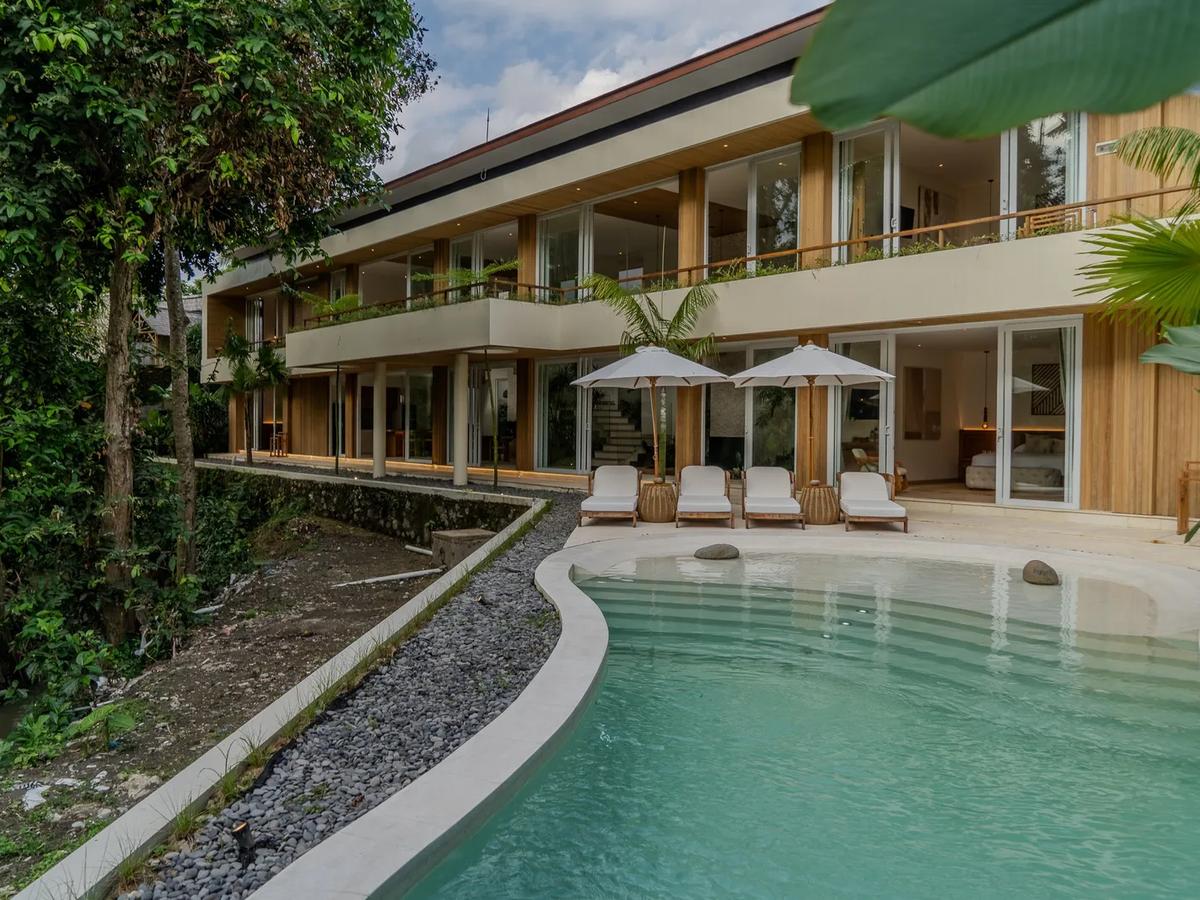 Lagoon Style Tropical Villa - 3