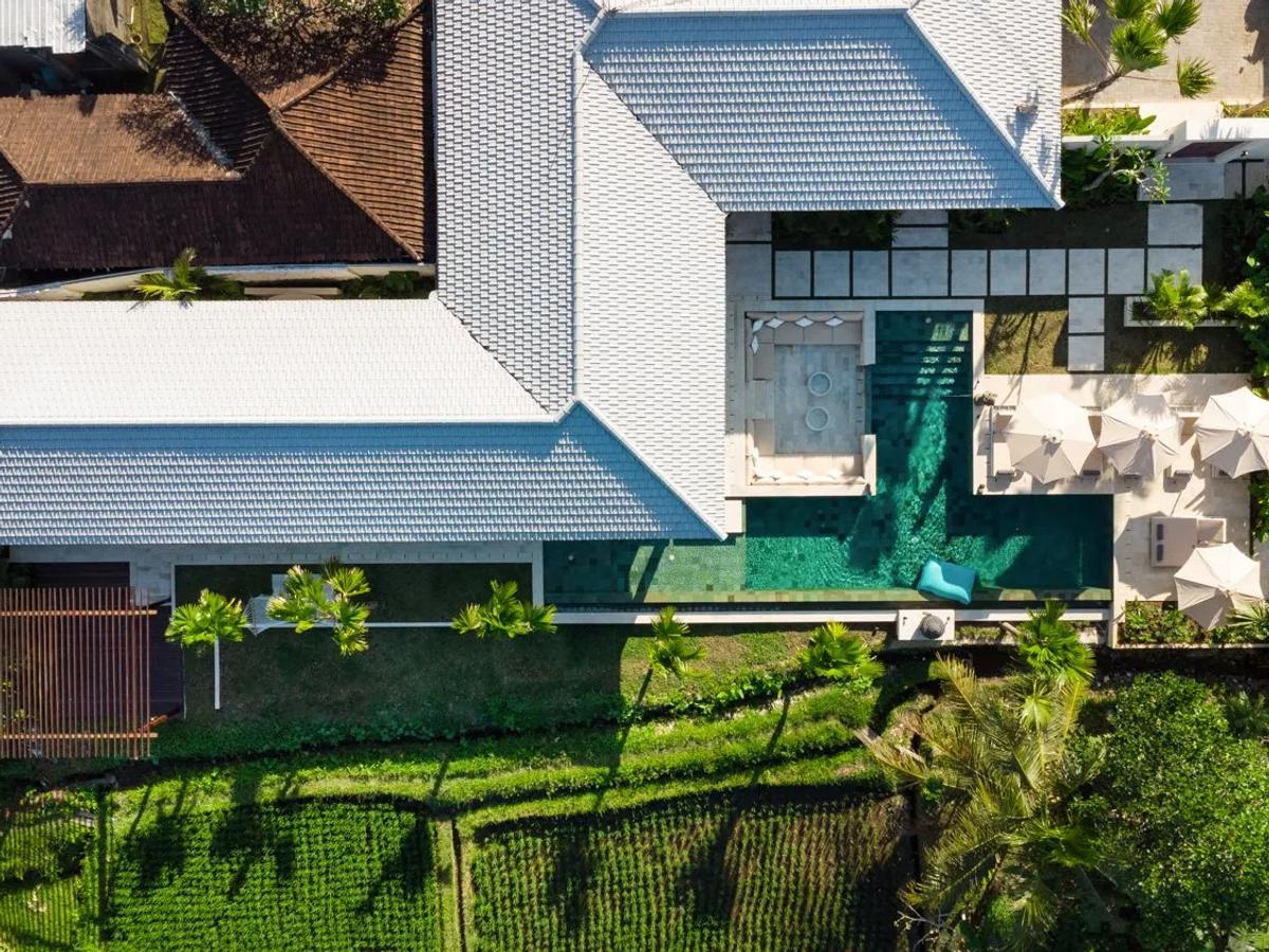 Refined Pavilion Retreat - 3