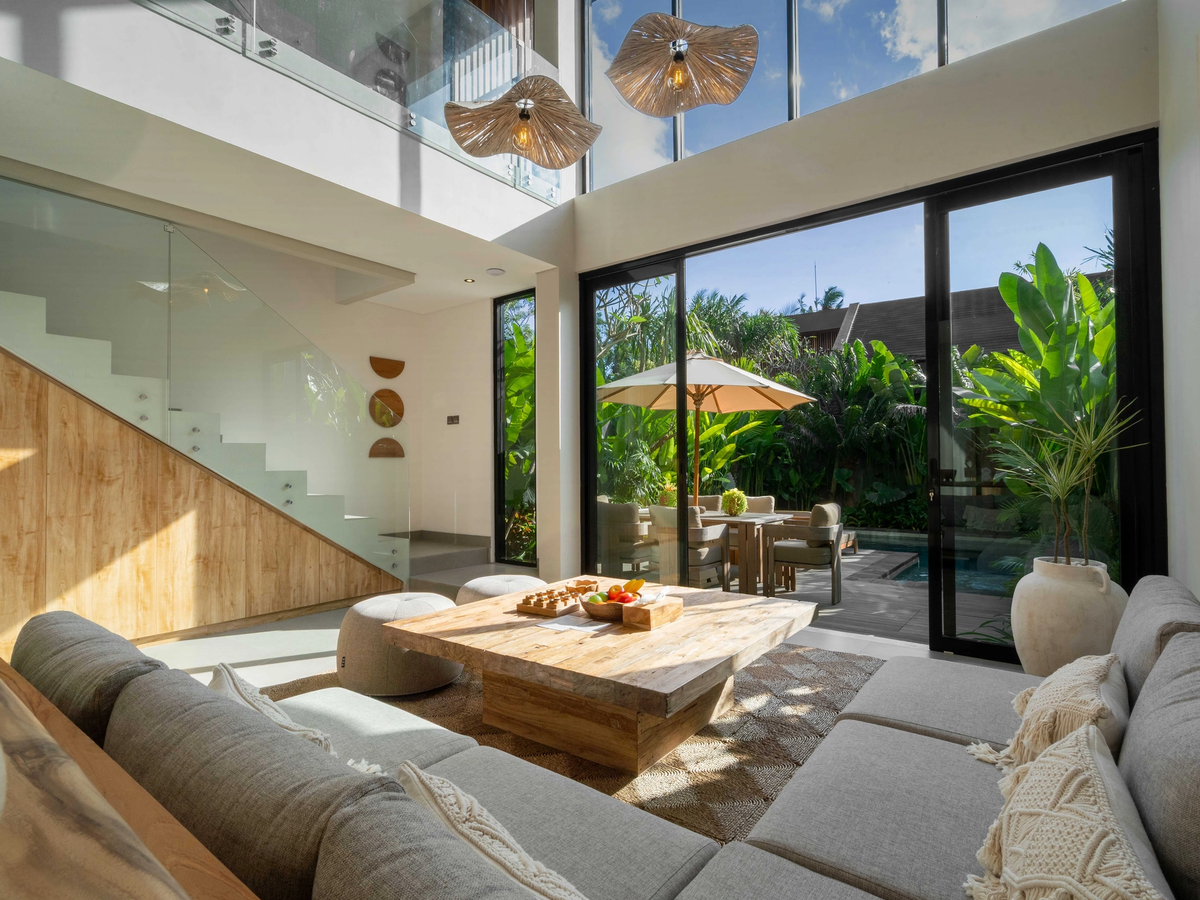 TROPICAL DESIGN LOFT IN THE HEART OF UBUD — 3-bedroom villa for sale in Ubud, Bali (photo 8)