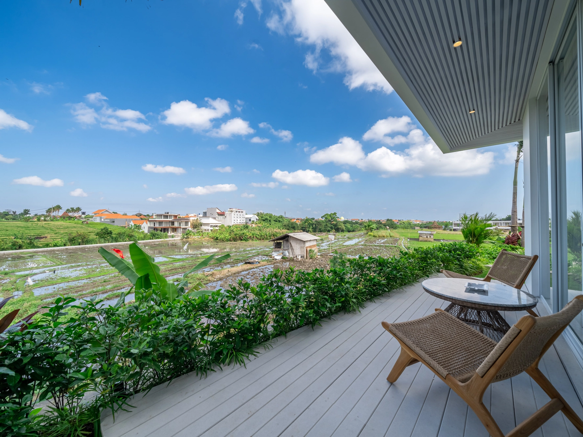 SIGNATURE MASTERPIECE - 4 BEDROOMS - CANGGU — 4-bedroom villa for sale in Canggu, Bali (photo 28)