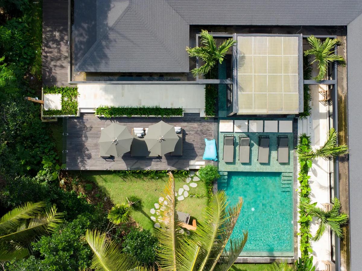 Obsidian Hideaway Villa - 3