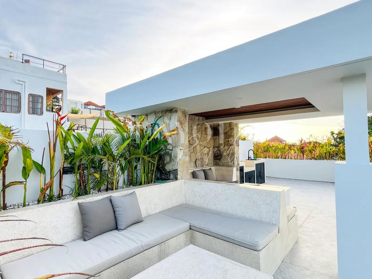 Elevated Living With Ocean View - 4