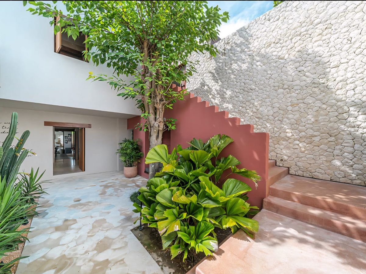VILLA AMA - 4 BEDROOMS - ULUWATU CLIFF — 4-bedroom villa for sale in Uluwatu, Bali (photo 47)