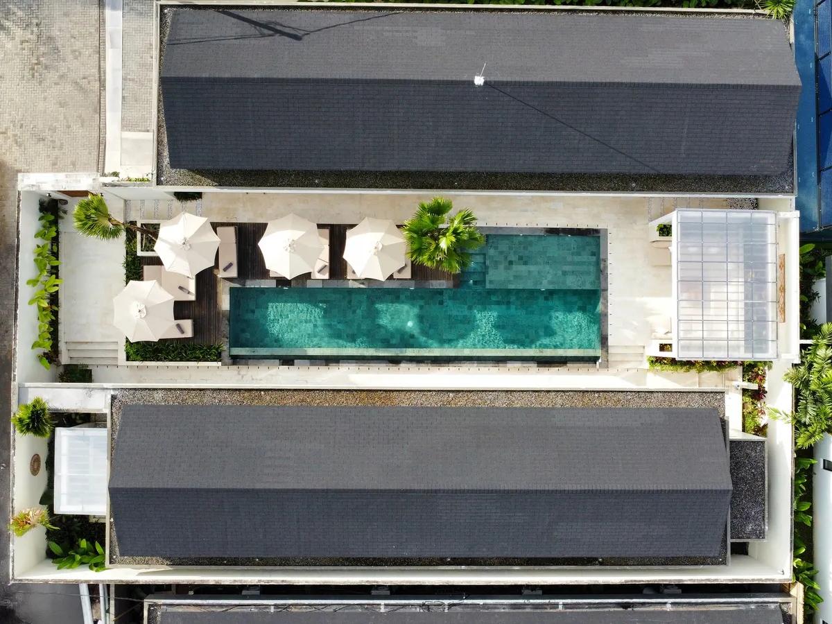 Contemporary Poolside Villa Retreat - 5