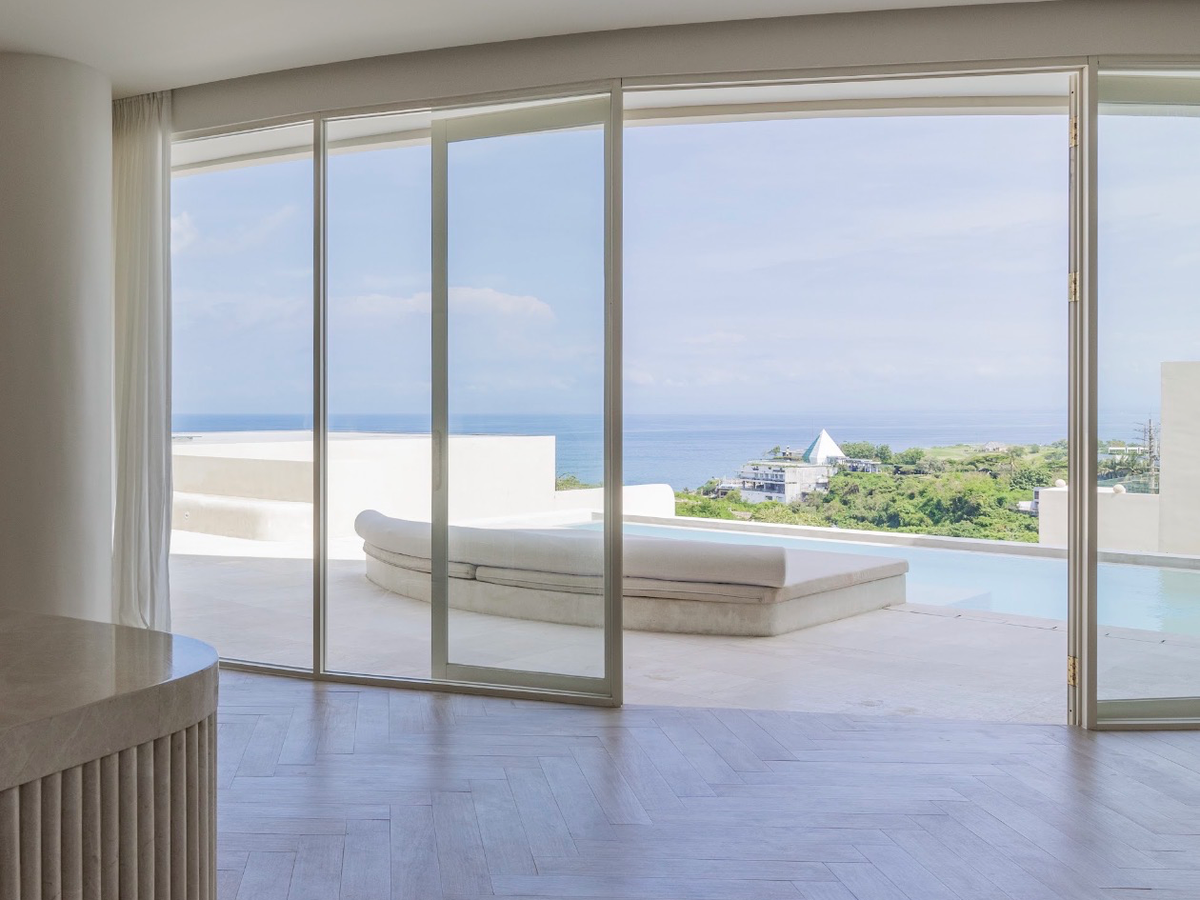 OCEAN VIEW HOUSE — ARCHITECTURAL VILLA IN BINGIN ESTATE — 4-bedroom villa for sale in Bingin, Bali (photo 4)
