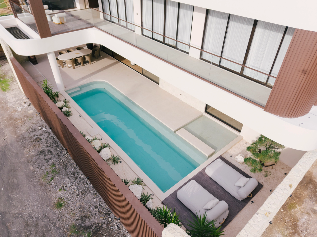 CURVE VILLA - 4 BEDROOMS - BINGIN — 4-bedroom villa for sale in Bingin, Bali (photo 31)