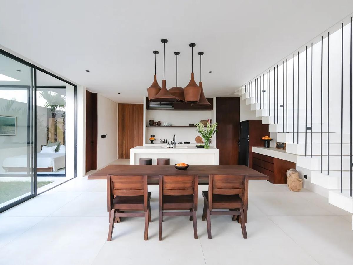 Architectural Tropical Villa Above The Rice Fields - 14