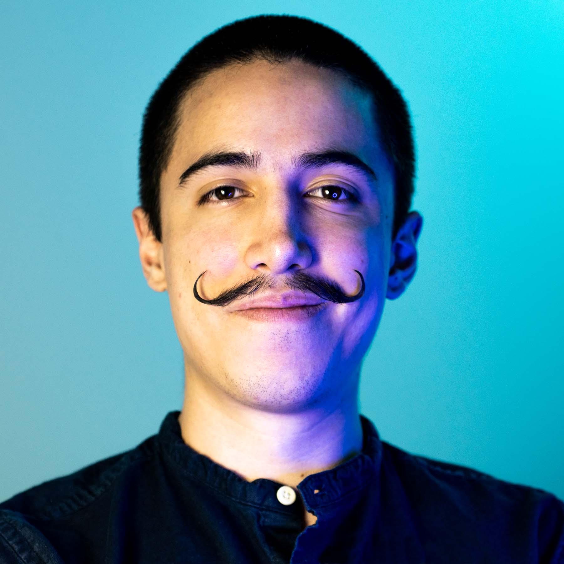 Photo of Santi Younger