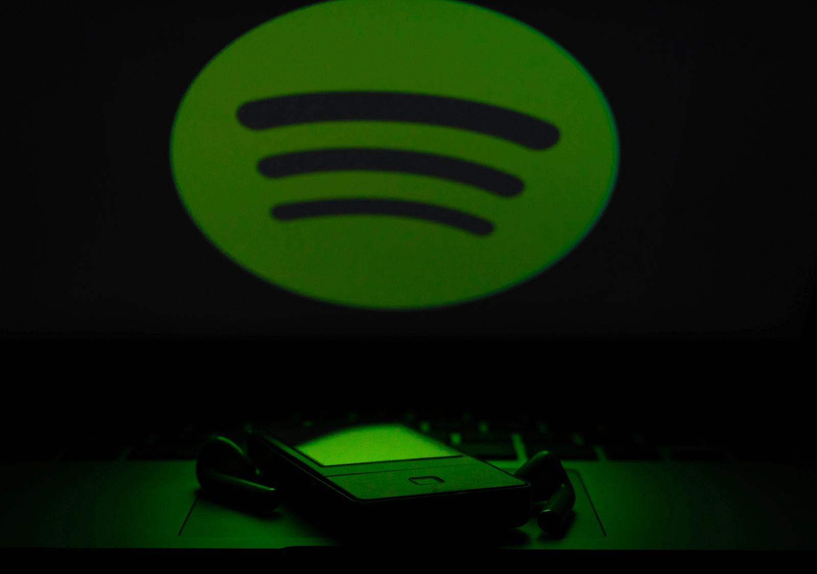 spotify-logo-with-phone